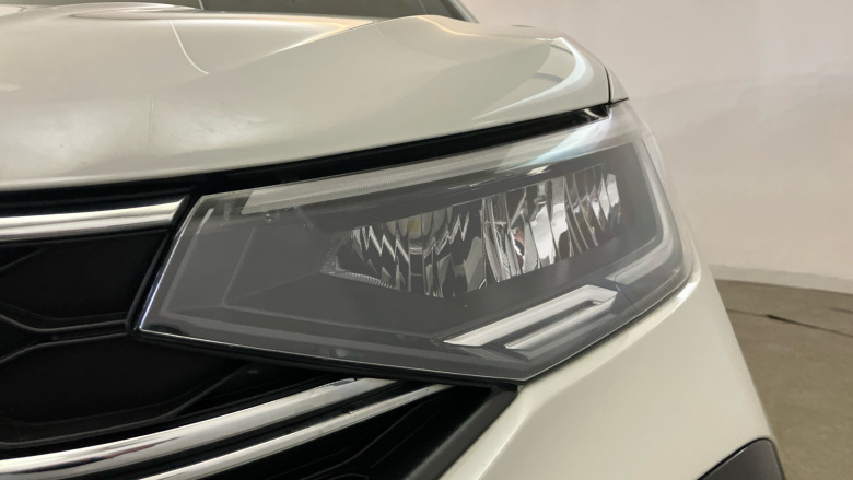 Volkswagen Taigo 1.5 TSI 150 R-Line 5dr DSG Petrol Hatchback